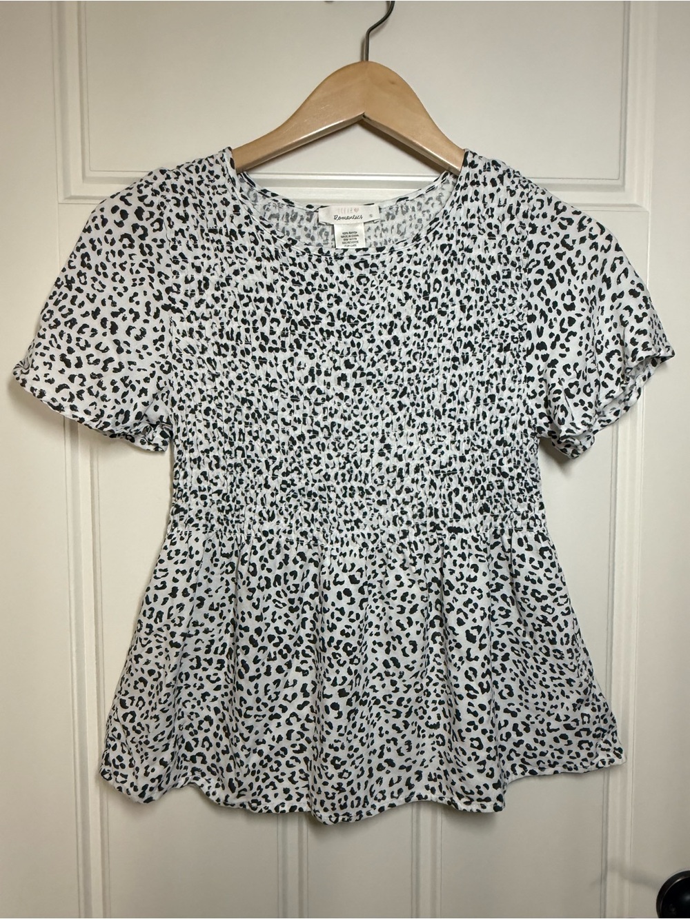 Urban Romantics Milkmaid SMOCKED Crop Top Boho Peasant Leopard Print Size S